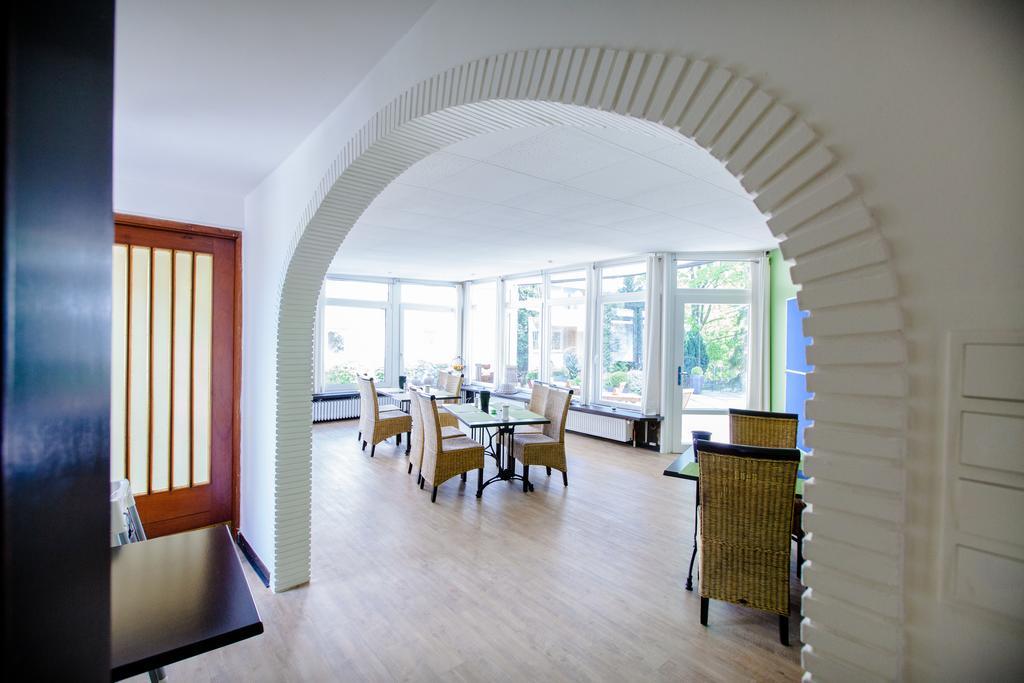 Arcade Hotel&hostel 2*